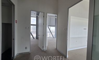 Renta de Oficina Reforma | 600 m2 | Acondicionada
