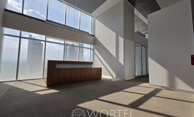 Renta de Oficina Reforma | 600 m2 | Acondicionada
