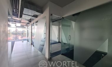 Renta de Oficina Patriotismo | 180 m2 | Acondicionado