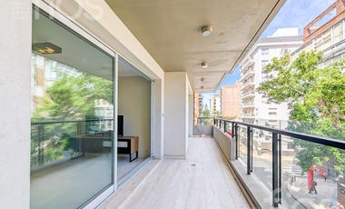 VENTA DEPARTAMENTO SEMIPISO A ESTRENAR DE TRES DORMITORIOS BALCON COCHERA Y AMENITIES EN ZONA RIO