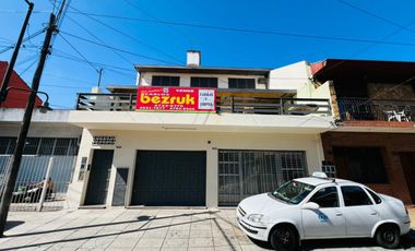 Venta en Bloque – 2 Departamentos   Local   Garage en San Isidro