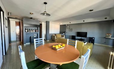 Venta en Bloque – 2 Departamentos   Local   Garage en San Isidro