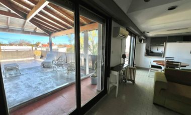 Venta en Bloque – 2 Departamentos   Local   Garage en San Isidro