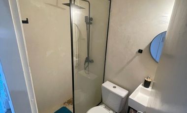 Departamento de ambiente y medio con altillo al contrafrente en Venta en Sarandí