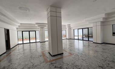 Iluminado , amplio  y súper ubicado