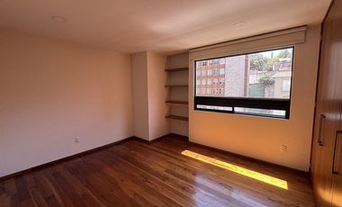 Iluminado , amplio  y súper ubicado