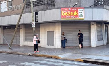 Local en Venta – Esquina Gral. Guido y Av. Rolón – San Isidro