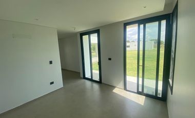 Casa en Pueblos del Plata Country Club