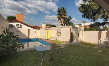 Casa - Isidro Casanova