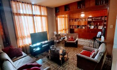 Casa - Isidro Casanova
