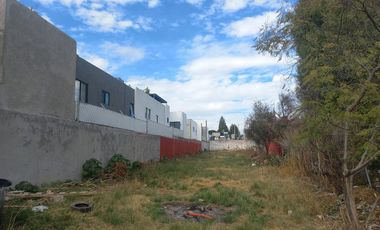 Terreno en venta para Desarrollar, cerca de Plaza San Diego