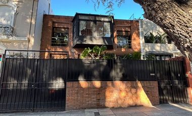 CASA en VENTA en GOROSTIAGA y 11 de SEPTIEMBRE - ZONA de EMBAJADAS