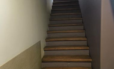 Excelente Casa c/Parrilla  y Deposito ,Taller en Planta baja Lanús Este!