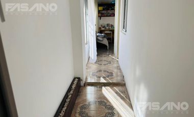 DEPARTAMENTO 3 AMBIENTES EN EL CENTRO DE VILLA ADELINA 100 m² Versátiles – Apto Profesional