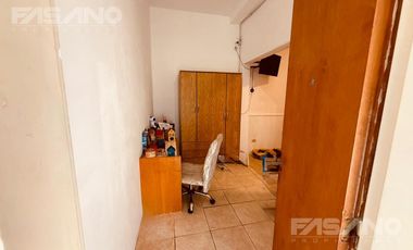 DEPARTAMENTO 3 AMBIENTES EN EL CENTRO DE VILLA ADELINA 100 m² Versátiles – Apto Profesional