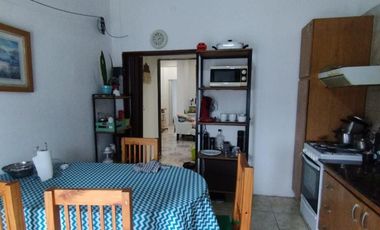 DEPARTAMENTO 3 AMBIENTES EN EL CENTRO DE VILLA ADELINA 100 m² Versátiles – Apto Profesional