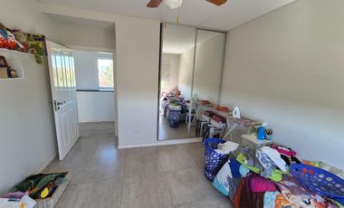 Venta de Casa en  Barrio Vistas puertos del lago 5 ambientes