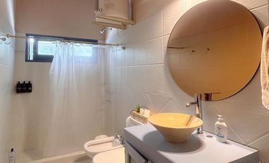 Calida Casa Estilo Chalet en Venta -Chacras de Benitez-