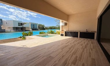 Casa en venta con vista al lago en Mérida Yucatán Country Club | Casa Acqua |