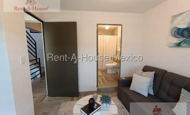 Casa en Venta en Paseos del Bosque 26-1933.