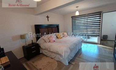 Casa en Venta en Paseos del Bosque 26-1933.