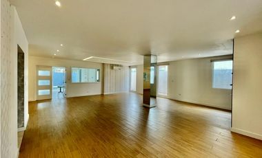 Casa en Palmeras de Costa del Este en Venta