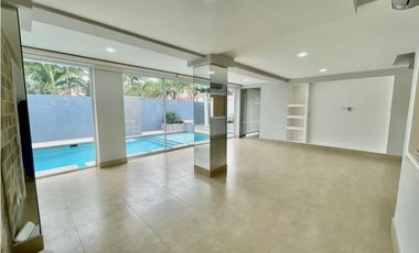 Casa en Palmeras de Costa del Este en Venta
