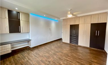 Casa en Palmeras de Costa del Este en Venta