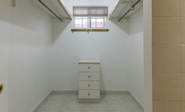 SE VENDE AMPLIA CASA EN ALBROOK GARDENS - ALBROOK