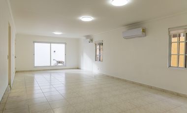 SE VENDE AMPLIA CASA EN ALBROOK GARDENS - ALBROOK