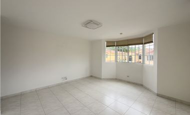 SE VENDE AMPLIA CASA EN ALBROOK GARDENS - ALBROOK