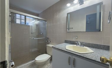 SE VENDE AMPLIA CASA EN ALBROOK GARDENS - ALBROOK