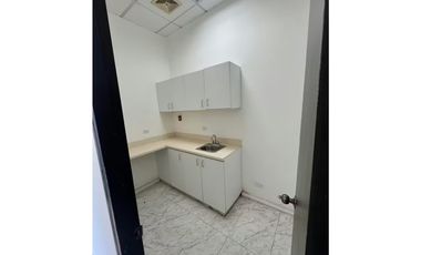 Alquiler de Local comercial en Condado del rey. Cod-J340