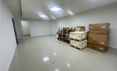 Alquiler de oficina amoblada en Calle 50