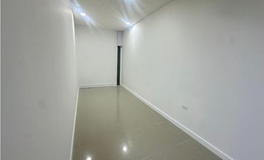 Alquiler de oficina amoblada en Calle 50