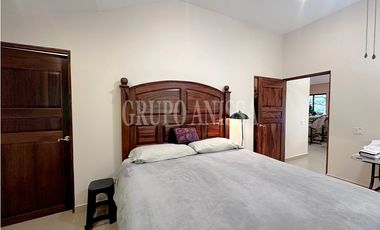 Oportunidad! Se Vende Hermosa Casa en Altos del Maria