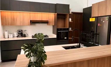 ALQUILER CASA HERMOSA RODEADA DE NATURALEZA A 10 MTS DE PENONOME LT