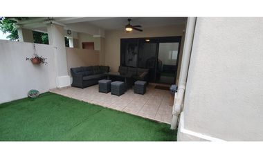 ALQUILER CASA AMOBLADO HOWARD