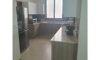 ALQUILER CASA AMOBLADO HOWARD