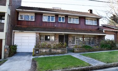 Chalet 6 Ambientes Punta Mogotes