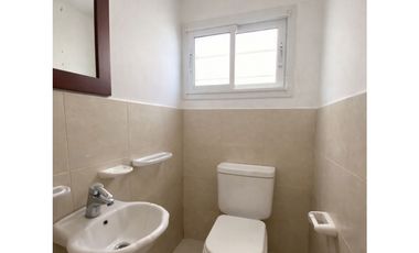 DEPARTAMENTO EN VENTA FRENTE AL MAR EN VALERIA DEL MAR