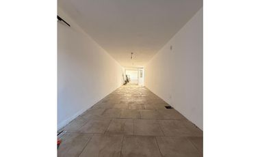 CHALET 4 AMBIENTES EN LOTE PROPIO AYOLAS 4500