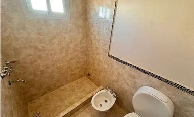 🔥 Alquiler Anual Duplex 2 dormí, cochera, asador. Carlos Paz