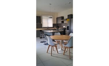 ALQUILER APARTAMENTO AMOBLADO HOWARD