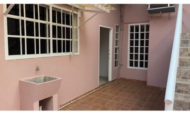 VENDO CASA BRISAS DEL GOLF