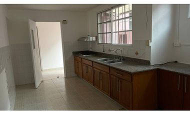 VENDO CASA BRISAS DEL GOLF