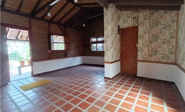 SE RENTA CABAÑA EN SECTOR EL SANGO GUARNE