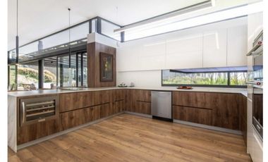 Casa en Arriendo Alto de las Palmas Envigado