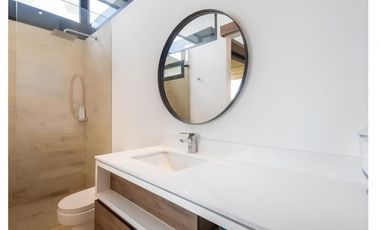 Casa en Arriendo Alto de las Palmas Envigado