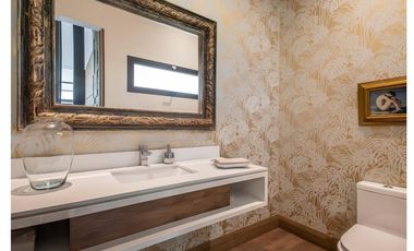 Casa en Arriendo Alto de las Palmas Envigado